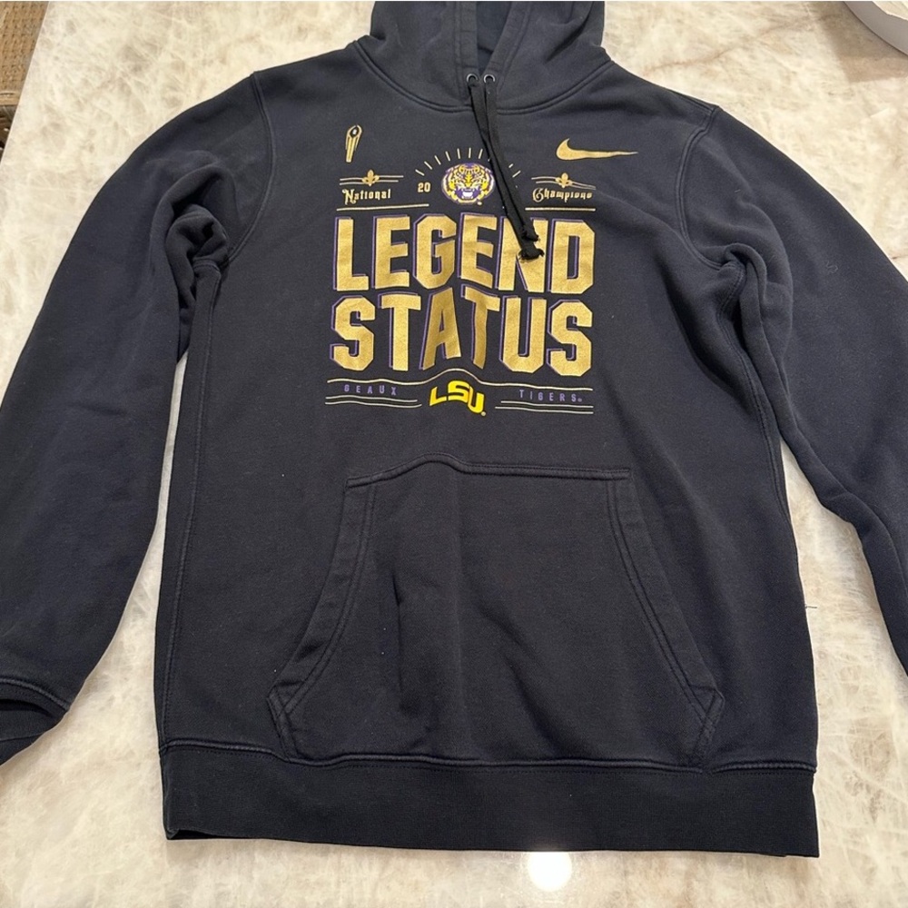 NIKE LSU NATIONAL CHAMPIONSHIP HOODIE!! worn once great condition